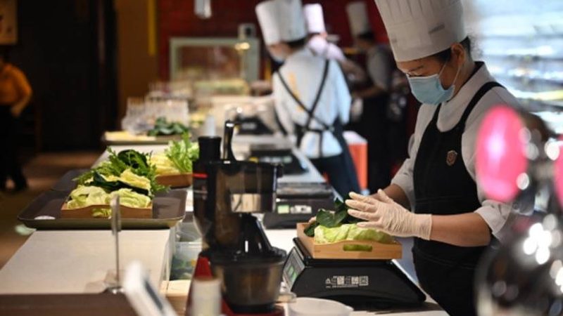 如何寻找性价比高的食品批发进货渠道**