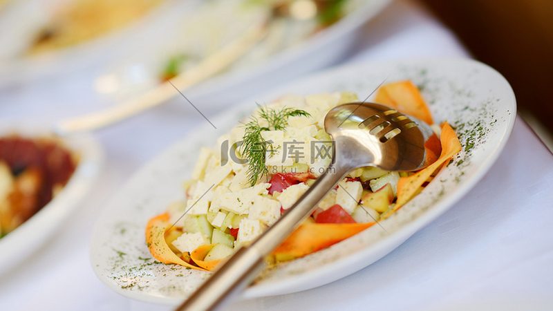 调味品B2B平台销售，渠道布局背后的逻辑